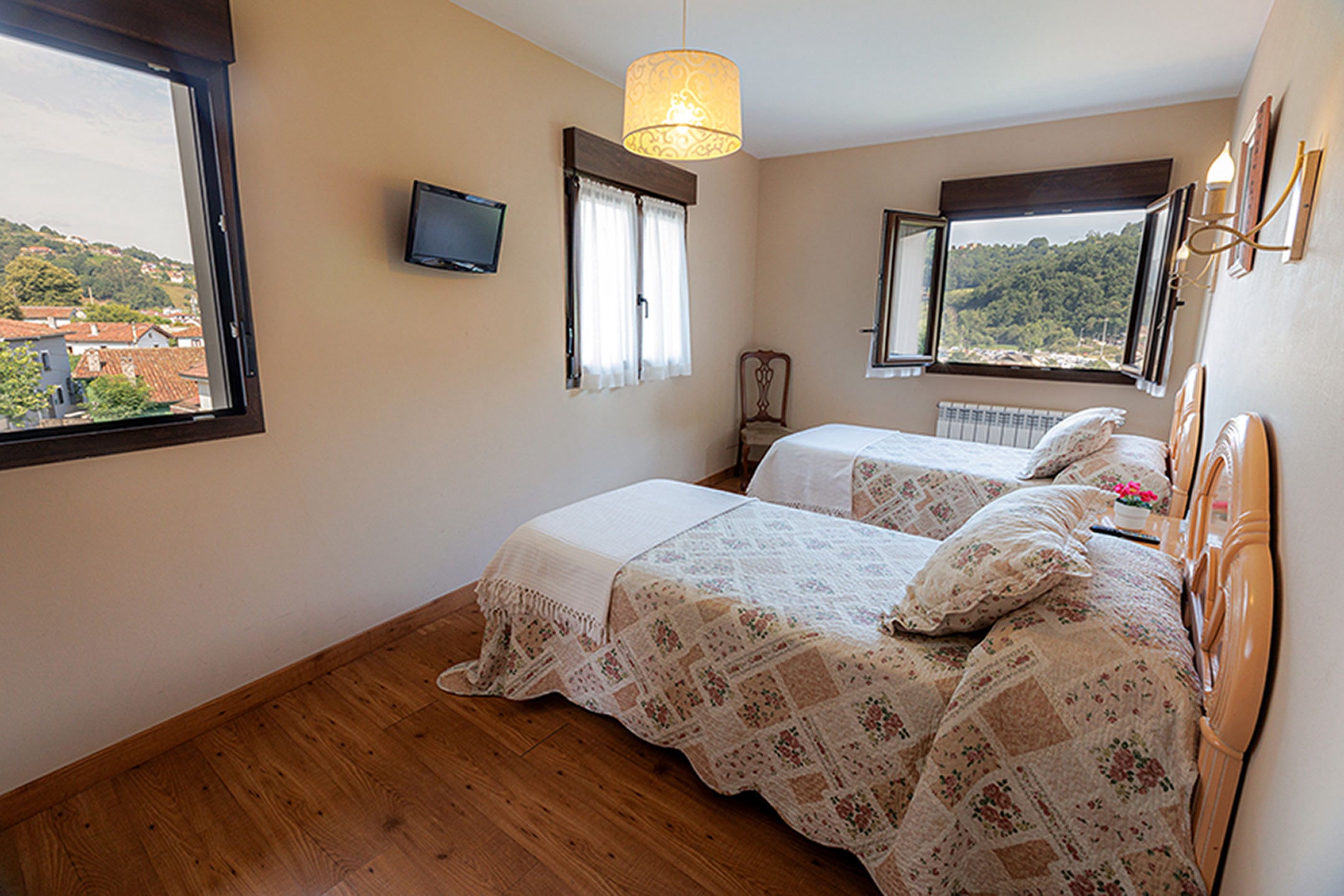 Casa Ramona, Cangas de Onís