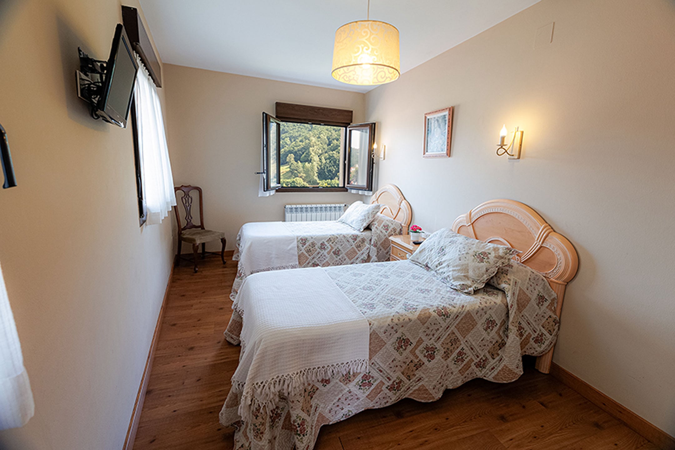 Casa Ramona, Cangas de Onís
