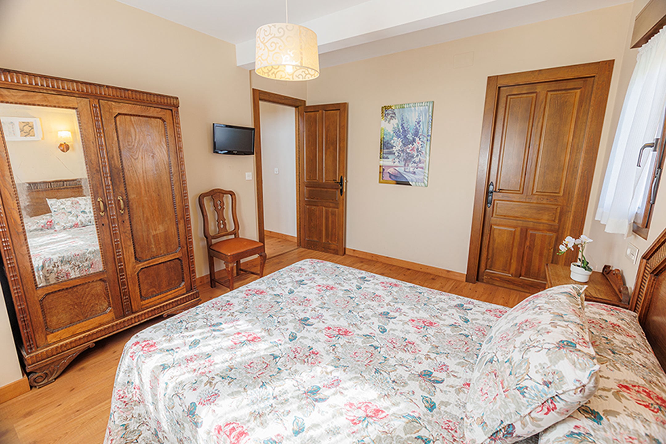 Casa Ramona, Cangas de Onís